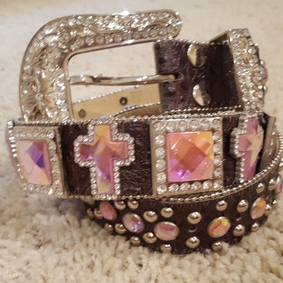 Belts - Picture 4 of 7